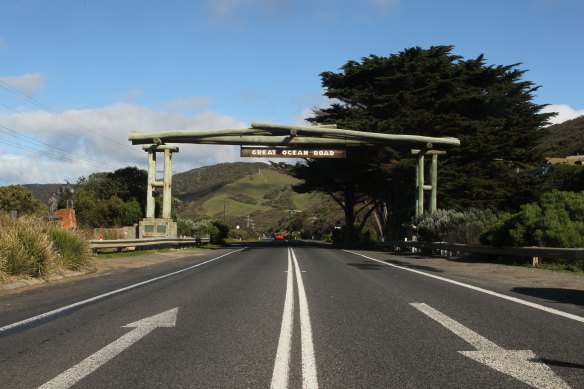 The Great Ocean Road memorial arch.
