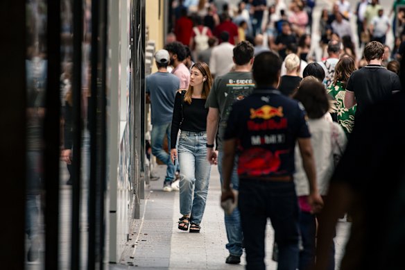 The Queensland Police Union wants wanding to be allowed at any time, without authorisation, in places such as the Queen Street Mall.