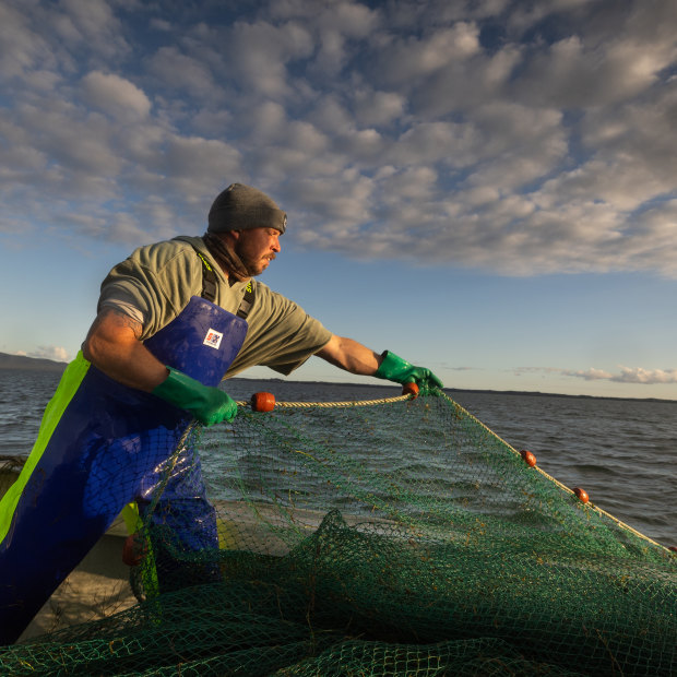Deckhand William Wigg at work. 