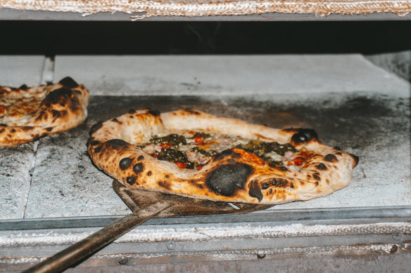 The woodfired pizza at Paesino.