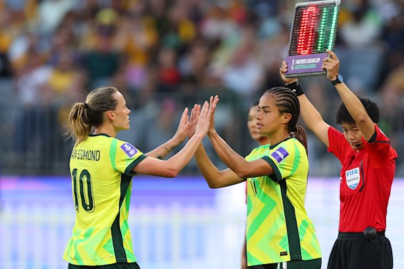 Mary Fowler returns.