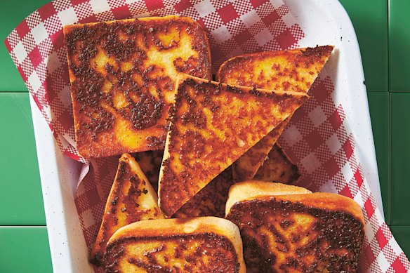 This Sizzler-inspired cheese toast is soft on one side and crisp on the other.