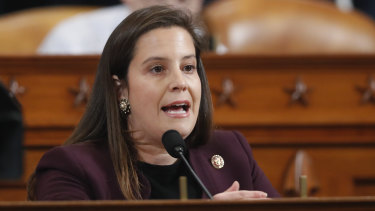 L'ancien président Donald Trump a approuvé la députée de New York Elise Stefanik pour un rôle de direction du Parti républicain. 