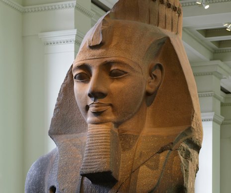 Face of the ancients… statue of Ramesses II.