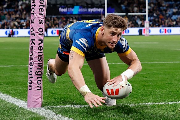 The Western Force and Brumbies have tabled offers to former Eels back Zac Lomax.