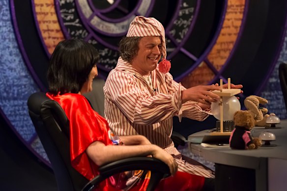 Davies on a 2017 episode of the panel show <i>QI</i>.