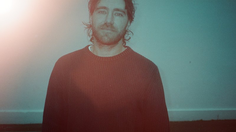 The unlikely connection between Matt Corby and a magpie