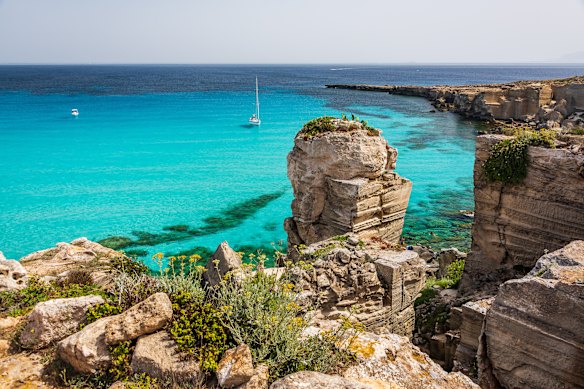 The shore in Cala Rossa, one of the beautiful bays in Favignana.