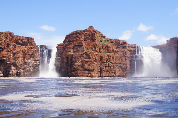 The twin falls represent two Rainbow Serpents, one male and one female.