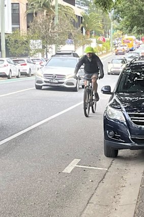 In 2017, following a trial, the council introduced a peak period bike lane on Sylvan Road, with this stretch becoming a no-parking zone.