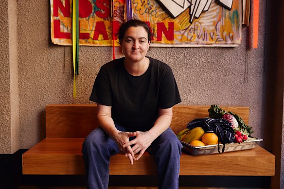 Isobel Whelan-Little は、Ace Hotel の Kiln and Loam の料理ディレクターです。