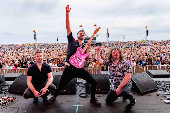 On the 2026 Bluesfest line-up … the band 19-Twenty.