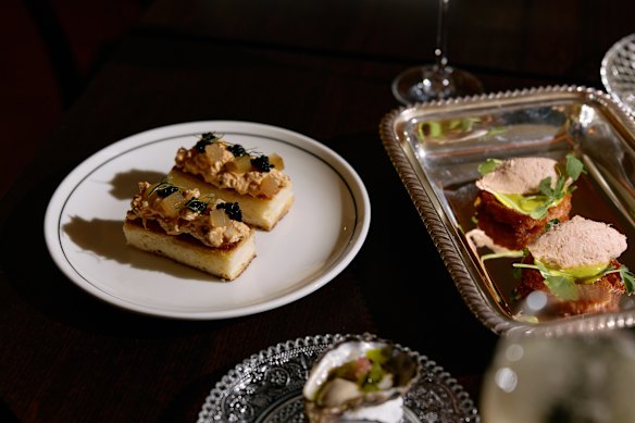 Curried crab brioche with pickled apple.