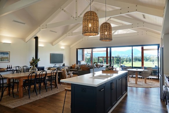 The Barn Scone, Gundy.