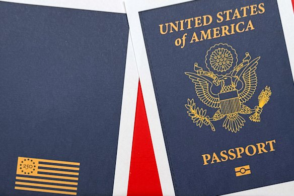 The front and rear of the planned passport.