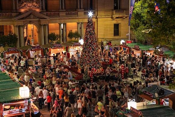 Jolly Market at Customs House at Circular Quay.