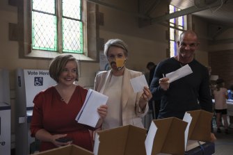 Linda Scott, the Labor Party’s candidate for Sydney lord mayor, federal Labor MP Tanya Plibersek and Ian Roberts cast their vote in Newtown on Saturday.