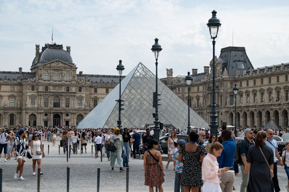 The Louvre.