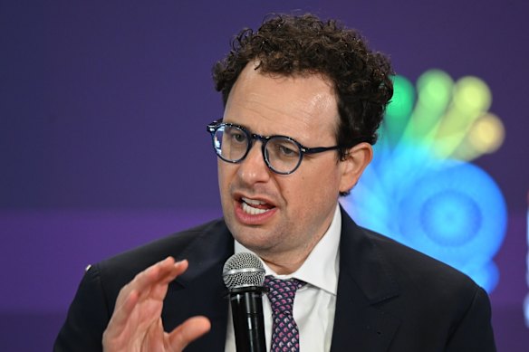 Trump rejected Anthropic boss Dario Amodei’s desire to “slow the pace at which we improve the capabilities of AI models”.