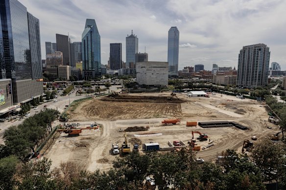 Goldman Sachs is spending $US500 million on a new campus for 5000 employees in Dallas.