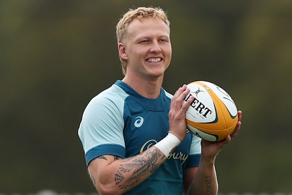 Carter Gordon back at Wallabies training.
