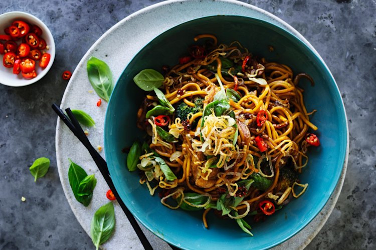 Hokkien noodles with chicken and broccoli.