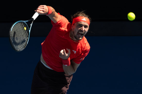 Zverev’s offensive play earned him a hard-fought quarter-final victory.