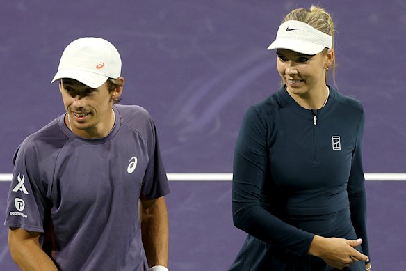 De Minaur with his fiance, British tennis player Katie Boulter.