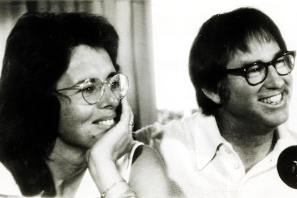 Billie Jean King and Bobby Riggs at a press conference for the Battle of the Sexes in 1973.