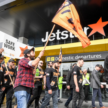 Jetstar ground crew workers have walked off the job twice in the past two weeks.