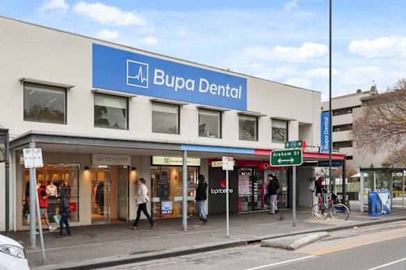 180 Bay Street, Port Melbourne.
