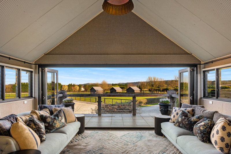 Stables on Songline is the Burradoo equestrian estate of Emma and Paul Weel.