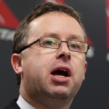 Alan Joyce called a press conference on October 29, 2011, to announce the grounding of all Qantas flights.