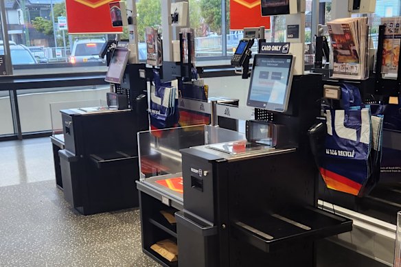 Aldi’s policies around self-serve check-outs are contributing to higher levels of customer abuse and aggression, the union says.