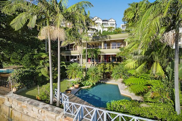 Rumour has it that Akuna in Point Piper has been quietly listed with price hopes of $70 million to $75 million. 