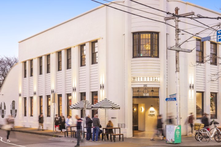 282 Carlisle Street, Balaclava.