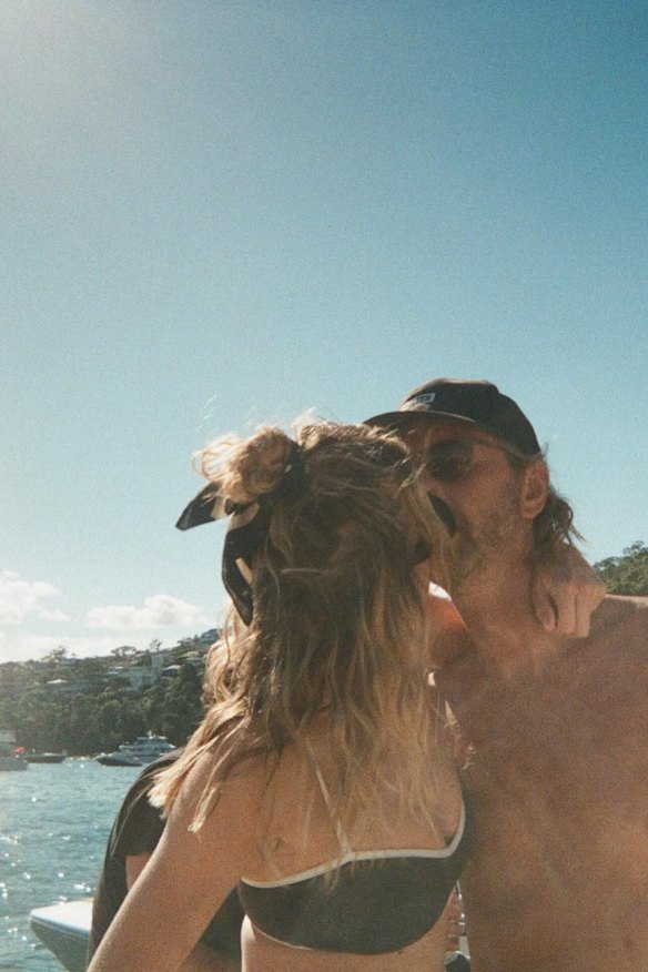 Hemmes has a son with his girlfriend Madeline Holtznagel.