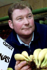 Twenty years ago, British grocer Steven Thoburn was prosecuted for selling his fruit and vegetables by the pound, rather than using the metric system.