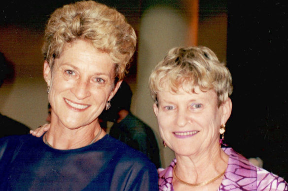 Lynne Spender (left) with sister Dale. Both advocated for voluntary assisted dying. 