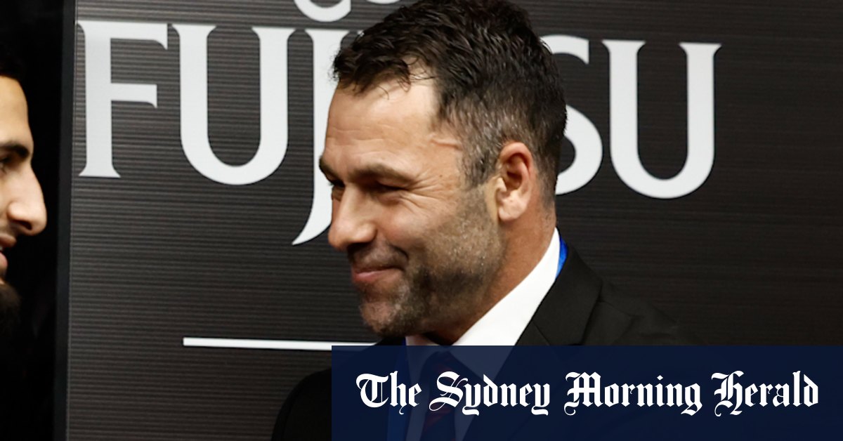 Essendon Bombers greats give their verdict on the call to arms letter from flag hero Dean Solomon about new president, property developer Andrew Welsh