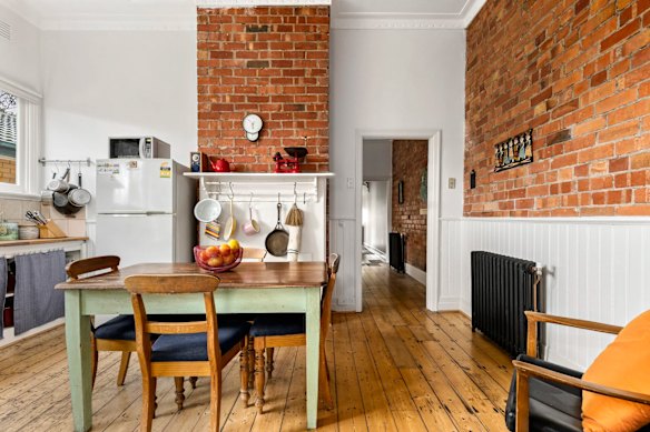 The auction for the single-fronted Edwardian home in Coburg attracted six bidders.