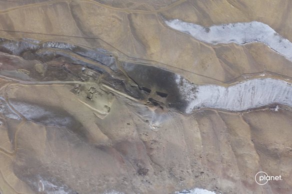 Satellite images showing collapsed tunnels at a missile base in Tabriz.