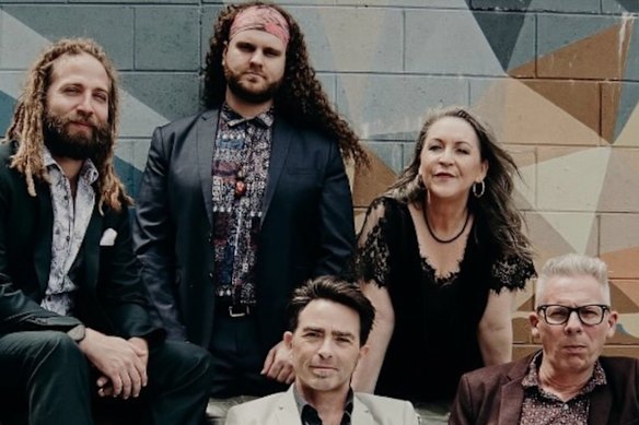 Brisbane band Blues Arcadia is disbanding at the end of this month.