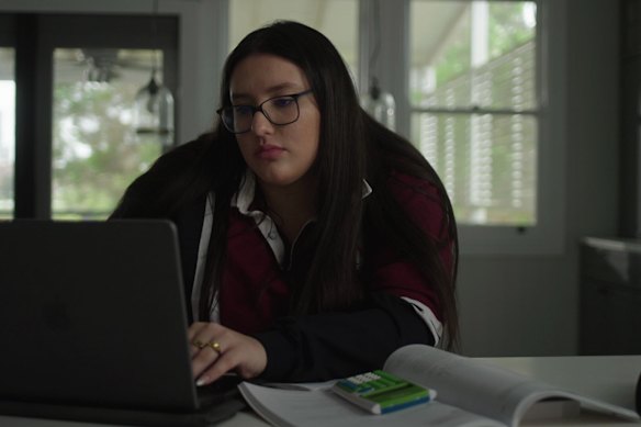 Brisbane student Juliette Playford studying at home.
