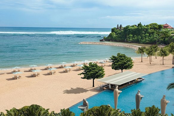 Three properties in one make The Mulia one of Bali’s biggest resorts.