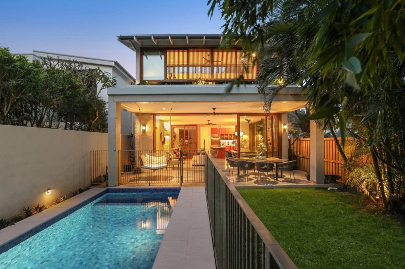 The contemporary four-bedroom house in North Bondi was listed for $8.5 million before it was sold before auction.