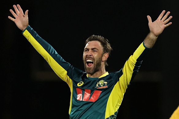 Glenn Maxwell has suffered a broken arm in New Zealand.