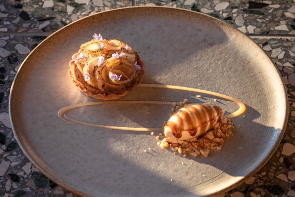 Nashi pear tart.