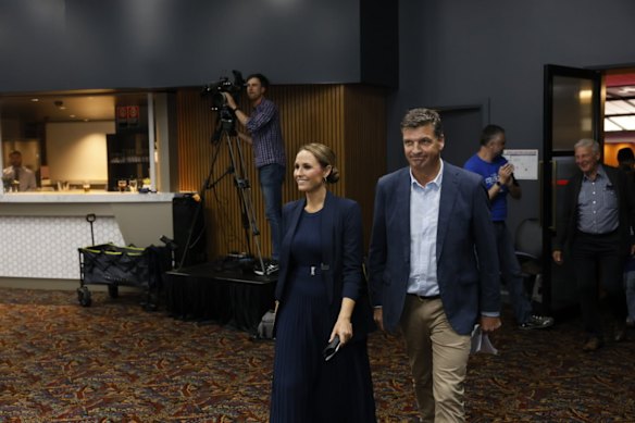 Liberal candidate Raissa Butkowski, with party leader Angus Taylor, concedes defeat in Farrer. The Liberals didn’t win a single booth.