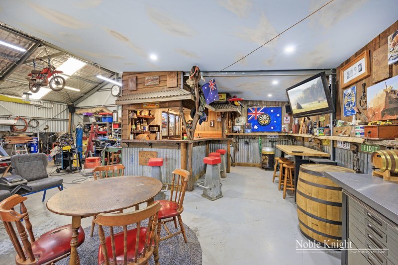 Your own private pub, with beer on tap.